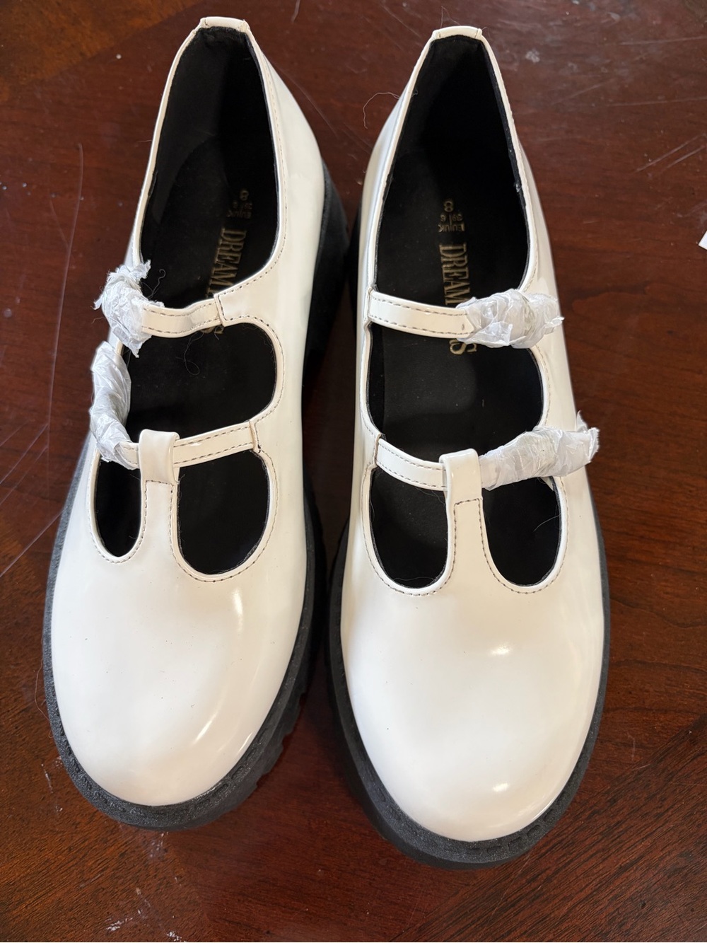 Dream Pairs  White Patent Mary Jane T-Strap Dress Shoes